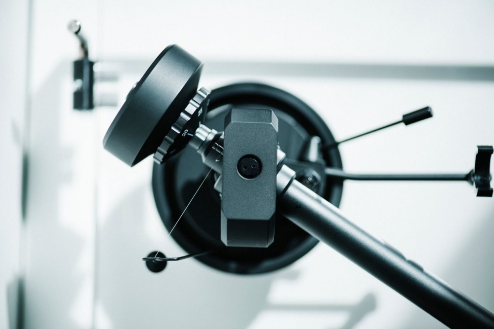 Bild 1 von Pro-Ject XA-B. Neuer Edel-Plattenspieler aus Acryl. Spitzenklasse. Sym. MM-System. Vinylbus-Dealz!