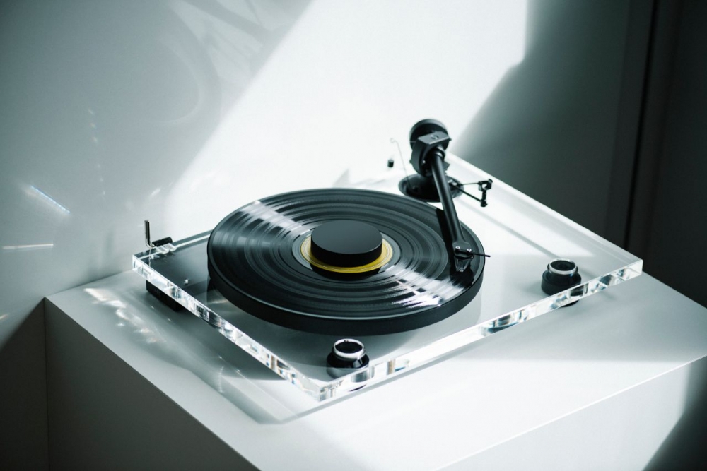Bild 1 von Pro-Ject XA-B. Neuer Edel-Plattenspieler aus Acryl. Spitzenklasse. Sym. MM-System. Vinylbus-Dealz!
