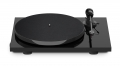 Bild 1 von Pro-Ject E1. Einstiegs-Plattenspieler der Topklasse im edlen Hochglanzlack. Elliptisches MM-System!